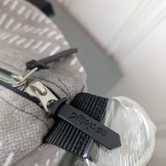 Gray Patterned Canvas Duffle Bag - Picture 4 of 15